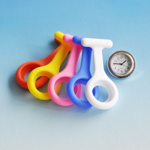 Montre infirmière avec coques silicone